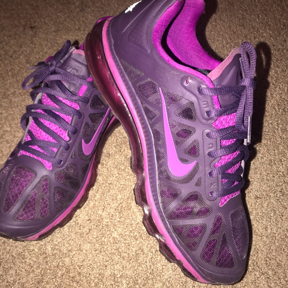 Women’s Air Maxes